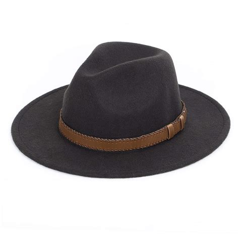 First worn in 1860 by brooklyn baseball team the excelsiors, the baseball cap is an indispensable part of every man's wardrobe. Mens Flat Brim Hats Baseball Hat Styles Types Of Wide ...