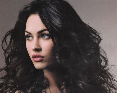 And even better for those with dark brown eyes, as the two. Megan Fox | Black hair pale skin, Dark hair blue eyes ...