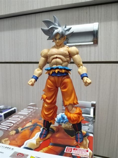 Shf Goku Mui Hobbies And Toys Toys And Games On Carousell