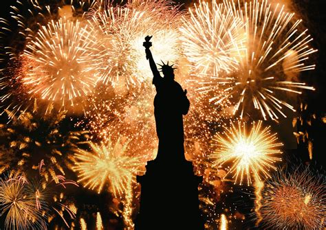 The 11 Absolute Best Ways To Celebrate New Years Eve In Nyc 2022 We