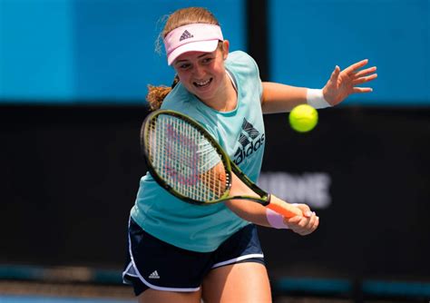 Relive this legendary final between jelena ostapenko and simona halep in 2017. JELENA OSTAPENKO at 2019 Australian Open Practice Session at Melbourne Park 01/12/2019 - HawtCelebs