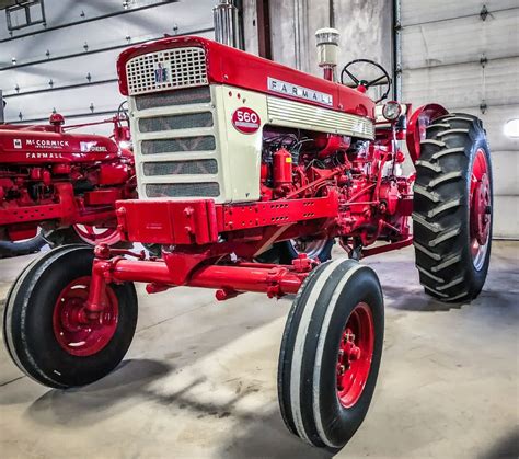 Have You Restored A Tractor Heres A Beautiful Ih Farmall 560 We Found