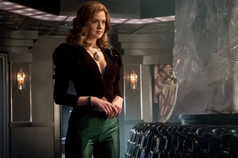 Maggie Geha As Poison Ivy Gotham Season 4 Hd Tv Shows 4k Wallpapers