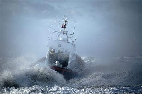 Steadying the Ship on a Stormy Ocean | Berni's Blog