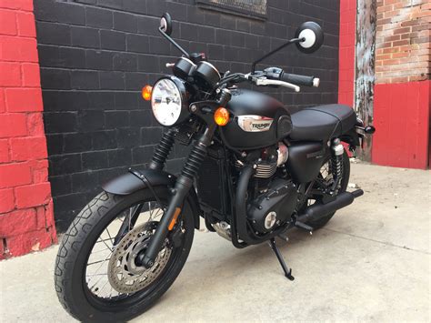More power, beautiful retro bodywork, and a huge selection of custom parts. New 2019 TRIUMPH BONNEVILLE T100 MATTE BLACK Motorcycle in ...