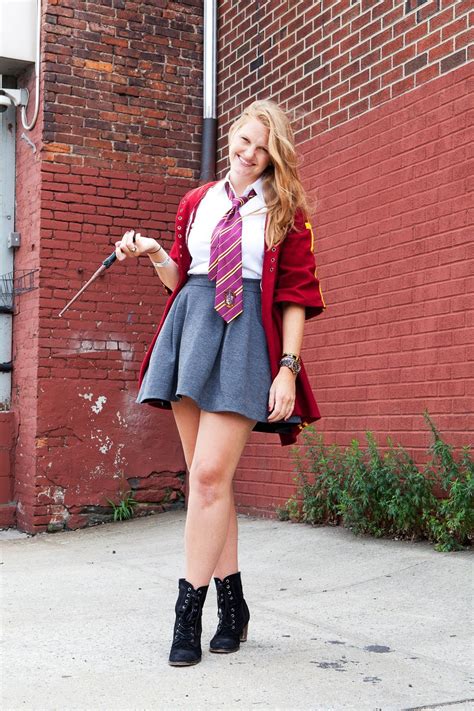 Potter Con Brooklyn Harry Potter Costumes For Adults Harry Potter Costume Harry Potter