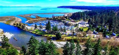 Saratoga Beach North Central Vancouver Island Vancouver Island And