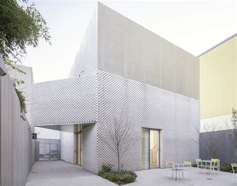 Amant 艺术园区 / SO-IL | ArchDaily