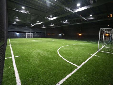 A circle with a radius of 3 m is marked around it. 7 Best Futsal Pitches In Singapore To Play Five-A-Side ...