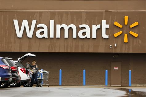 Tyler Watson Oregon Man Sues Walmart Dicks Sporting Goods Over Gun