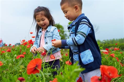 Embrace The New Season With These 4 Spring Activities For Kids
