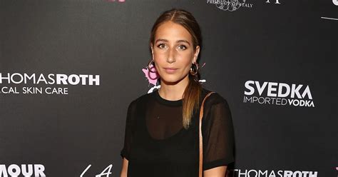 Summer House Star Amanda Batula Might Finally Be Pregantor Is She