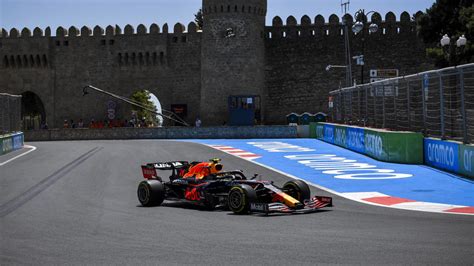 Formel 1 In Baku Das 2 Freie Training Zum Aserbaidschan Gp Im Live Ticker