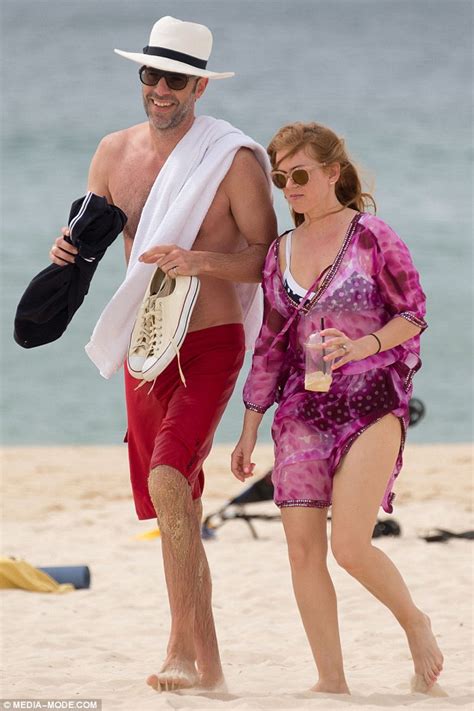 Isla Fisher Cools Off At Bondi Beach With Husband Sacha Baron Cohen In