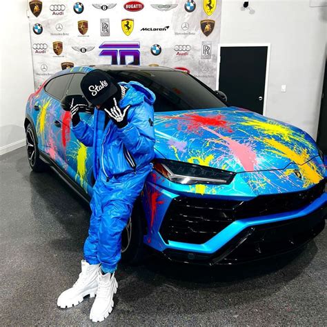 6ix9ine Outfit From January 20 2023 WHATS ON THE STAR White Combat