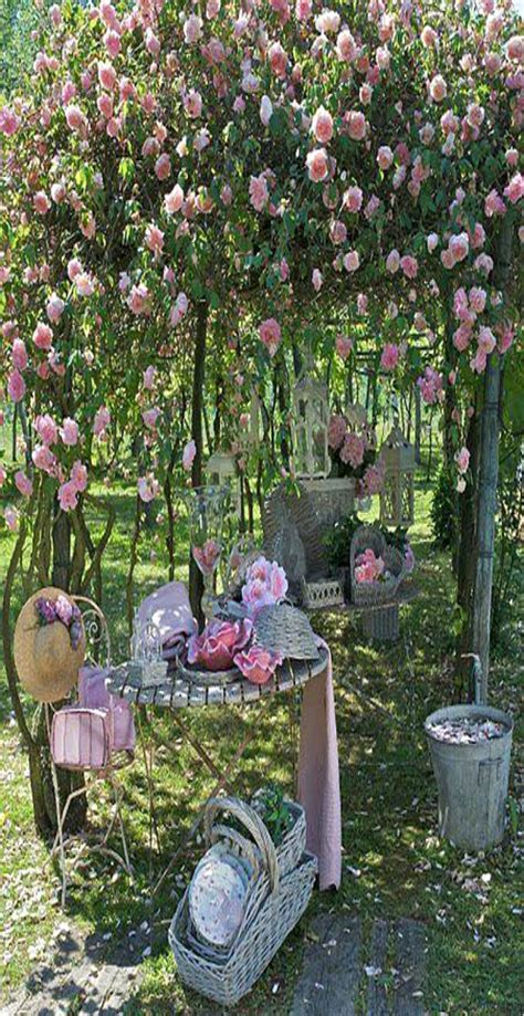 Incredible Shabby Chic Small Garden Ideas References