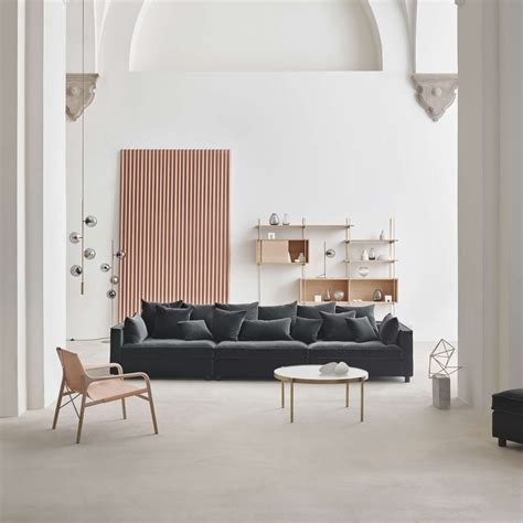 Für alle, die gerne flexibel bleiben möchten und die ihre möbel im wohnzimmer auch gerne mal umstellen, empfehlen wir einzelne sofas. Modulsofa | Sofamodule für volle Flexibilität | Bolia ...