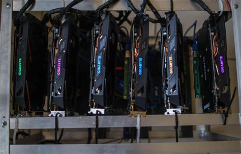 As it turns out, this is not the first time the owner of this rig, simon byrne, has come up with such a system. Eth mining rig build. How to build an Ethereum mining rig ...