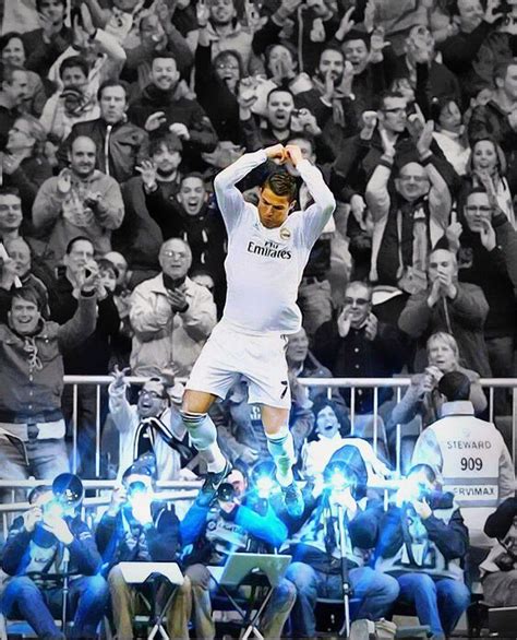 Cristiano ronaldo dos santos aveiro ''cr7'' 22 best goal celebrations. Cristiano Ronaldo Highest Jump Record Header Height in CM ...