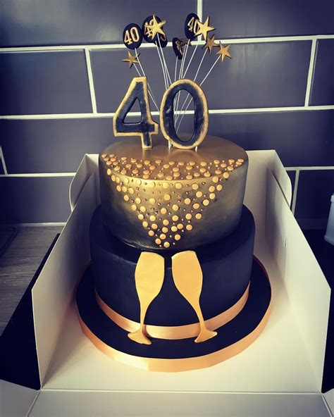 Black And Gold 40th Birthday Cake I Just Delivered To The Venue 🎉🎂