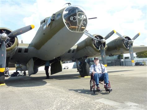 Local Former B 17 Bomber Pilot Reminisces About World War Ii News