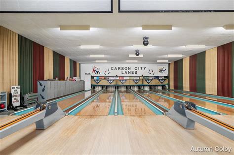 This Old School Michigan Bowling Alley Is For Sale For Just 130k — Let