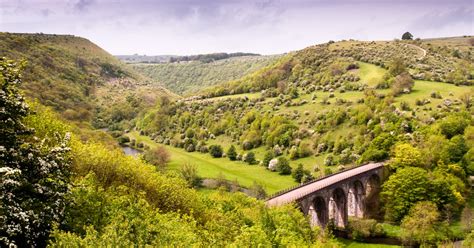 However, because of that, jin devoted his entire commitment to it. 3-day Yorkshire Dales and Peak District Tour from ...
