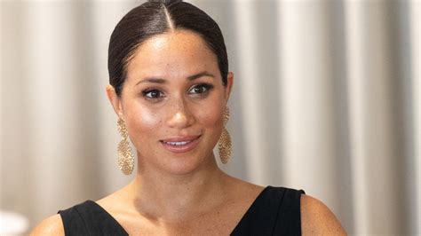 meghan markle talks about her heartbreaking experience with miscarriage i knew as i clutched