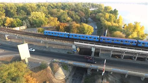 Дізнайтеся вчасно про новини київського метро. Киев. Мост Метро. Видео с квадрокоптера - YouTube