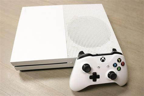 Microsoft Xbox One S 1681 Video Gaming Console Usa Pawn