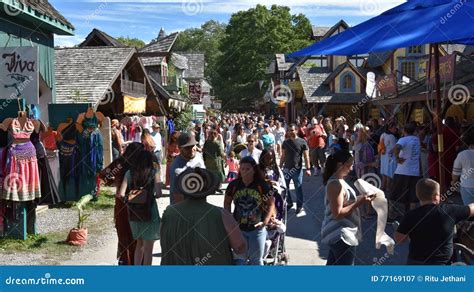 O Renascimento Faire Nos Estados De Nova Iorque Fotografia Editorial Imagem De Montado