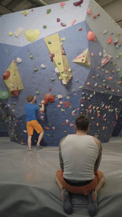 A Young Man Bouldering · Free Stock Video