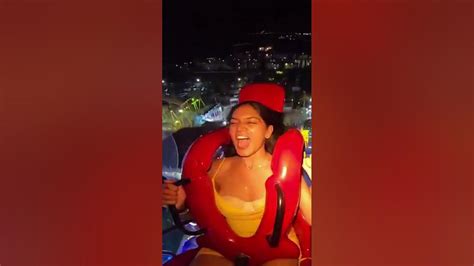 Slingshot Ride Girl Slingshot Short Shows Youtube