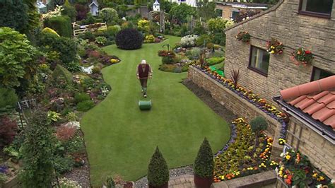 Bbc Two Gardeners World 2015 Episode 15 How To Lay Turf
