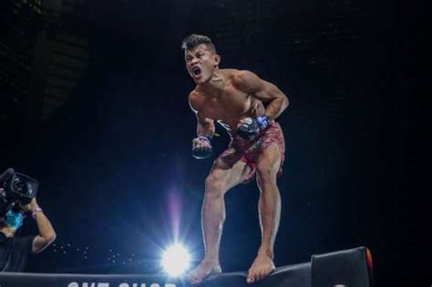 Biodata Dan Agama Adrian Mattheis Petarung MMA Asal Indonesia Yang Bikin KO Mantan Juara Dunia