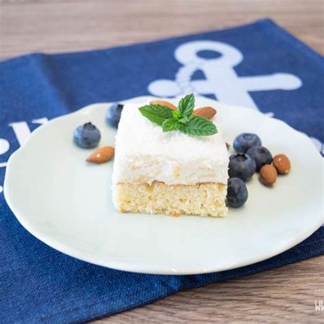 0 response to ananas kokos kuchen. Saftiger Low Carb Kokos Kuchen mit Ananas - WE GO WILD