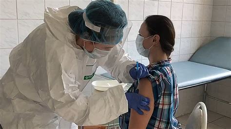Russia Approves Coronavirus Vaccine Before Completing Tests The New