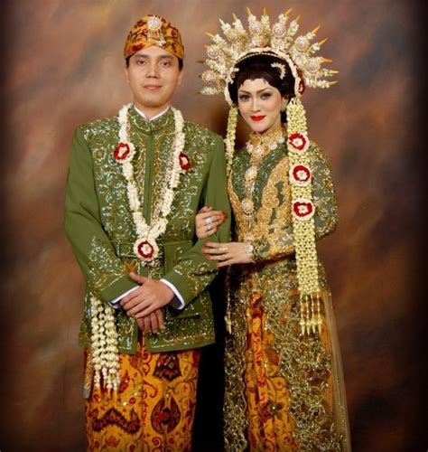 Foto Pengantin Adat Jawa Usahakan