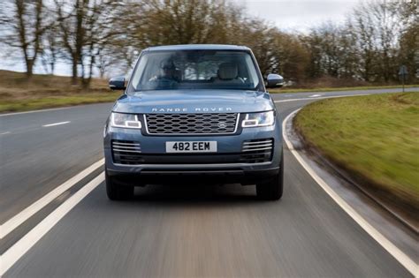 According to the owner, you can drive it on both petrol and electric. Land Rover Range Rover Vogue 2020 - Motors Plus