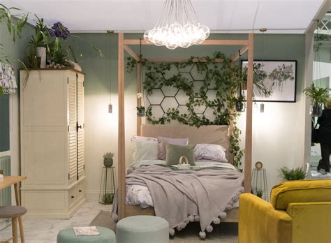 Beautiful Botanical Bedroom Vibes Ombre Walls Room Inspiration