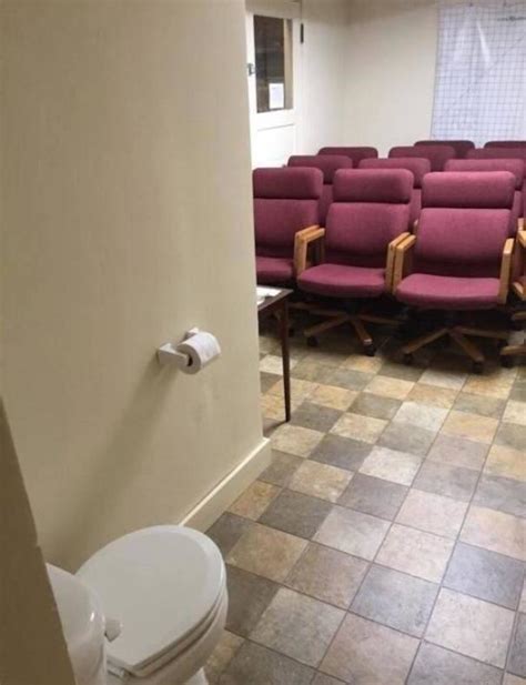 50 Most Hilarious Design Fails By “crappy Design” New Pics Demilked