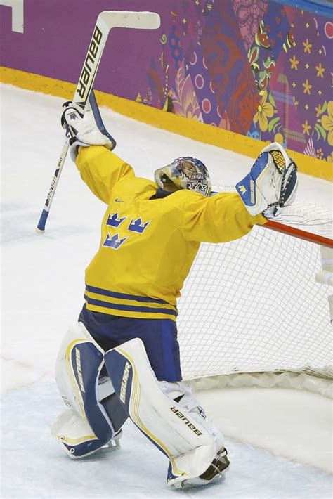 Tre kronor translates to three crowns and is sweden's heraldic national symbol with a long history. tre kronor (med bilder) | Ishockey