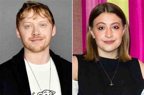 It's v fun, seasonal and you should check it out.also see if you can you spot the. Rupert Grint, de 'Harry Potter', espera pelo primeiro ...