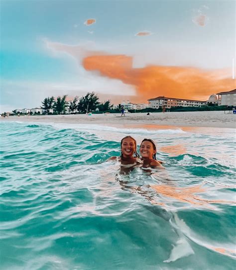 Not Mine Creds Nataliezacek On Instagram ︎ In 2022 Beach Trip