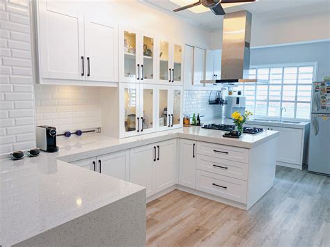 Renovasi And Dekorasi Ruang Dapur Berkonsepkan Putih Inspirasi Untuk