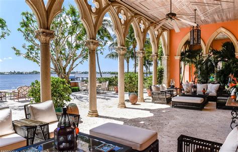 675 Million Venetian Inspired Waterfront Mega Mansion In Palm Beach