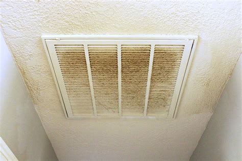 How To Clean Air Vents In Your Home Grizzbye