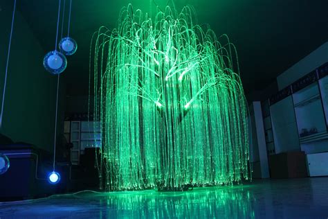 Nice Design Large Outdoor Artificial Trees Lights High Quality Fiber