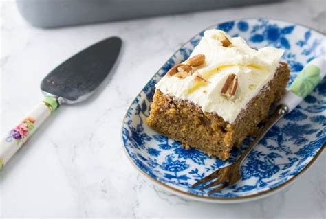 20 Delicious Cake Recipes Made With Vegetables To Help You Get Your 10
