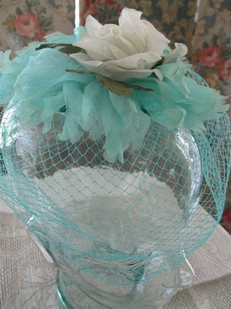 Aqua Hat Wedding Reception Aqua Looks Good On All Tones Rose